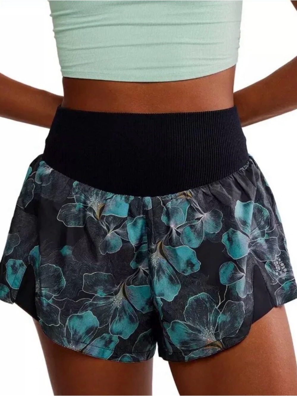 FP Movement Carpe Diem Shorts Midnight Floral Size Small